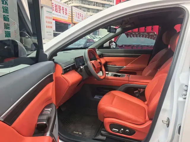 Dongfeng eπ 008 — Фото автомобиля 4