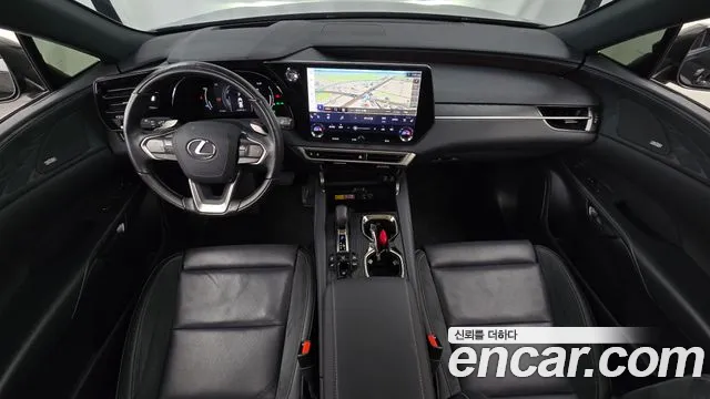 Lexus RX RX450h+ 5th Gen — Фото автомобиля 10