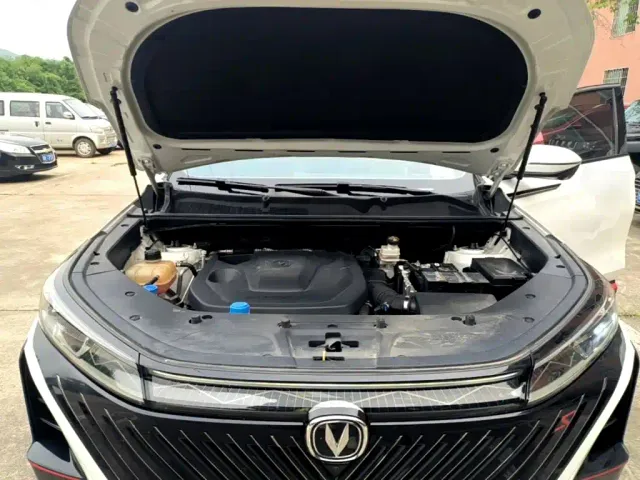 Changan CS75 Plus — Фото автомобиля 19
