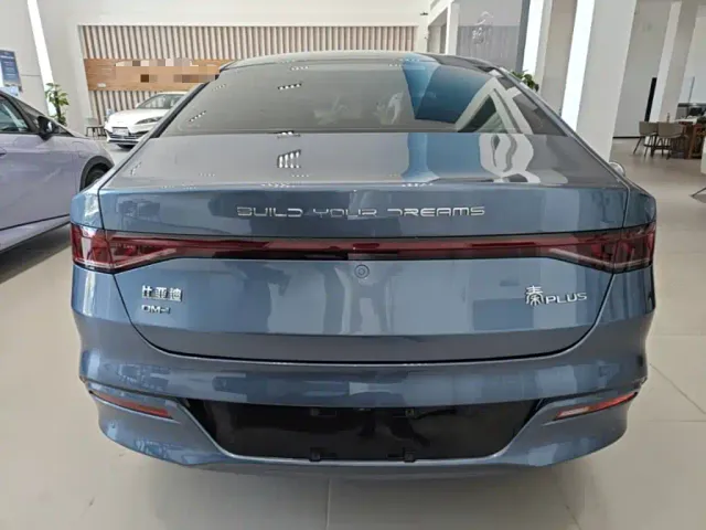 BYD Qin PLUS — Фото автомобиля 3