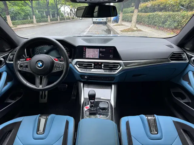 BMW M4 — Фото автомобиля 15