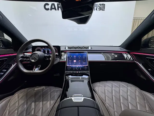 Mercedes-Benz S-Class — Фото автомобиля 19