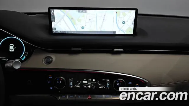 Genesis GV70 2.5T Бензин 2WD — Фото автомобиля 14