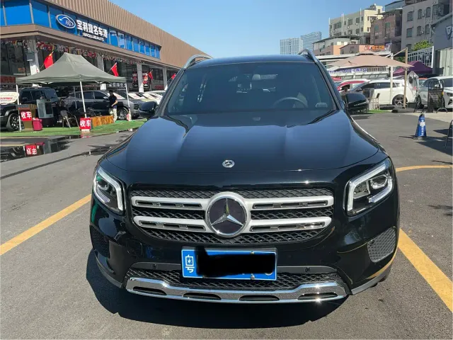 Mercedes-Benz GLB-Class — Фото автомобиля 2