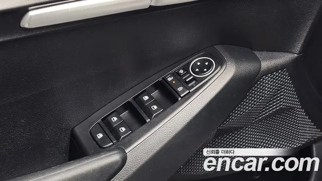 Kia Seltos New — Фото автомобиля 24
