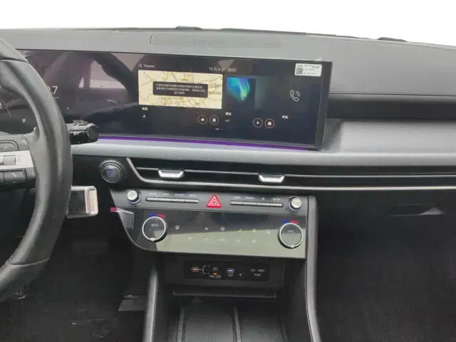 Hyundai Sonata — Фото автомобиля 13