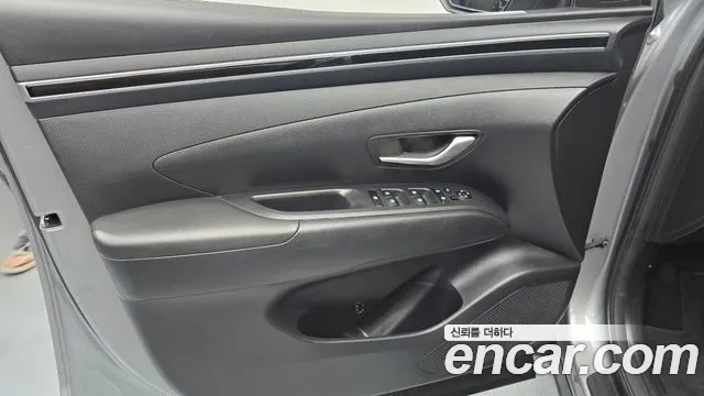 Hyundai Tucson Tucson (NX4) Дизель 2.0 2WD — Фото автомобиля 7