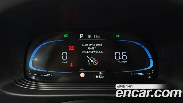 Hyundai Venue — Фото автомобиля 11