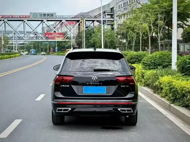 Volkswagen Tiguan L 2022 330TSI Auto 2WD R-Line Premium Edition — Фото автомобиля 4