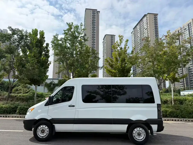 JAC Motors Sunray — Фото автомобиля 5