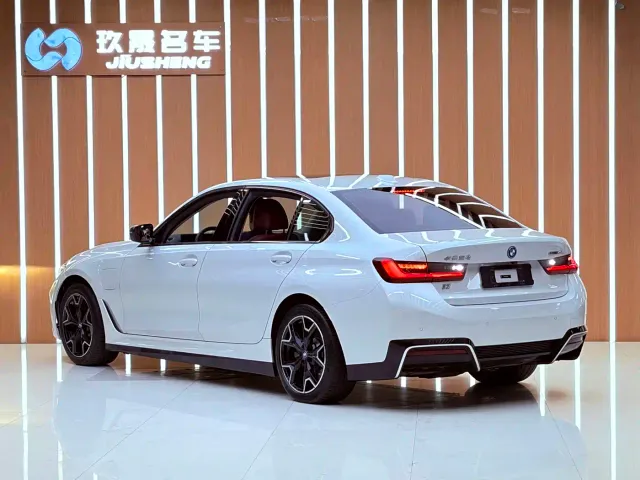 BMW i3 — Фото автомобиля 20
