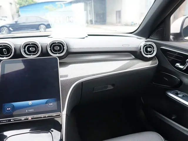 Mercedes-Benz C-Class — Фото автомобиля 9