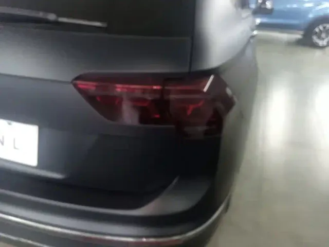 Volkswagen Tiguan L — Фото автомобиля 7