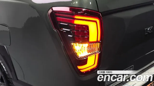 KG_Mobility_Ssangyong Rexton Новый Rexton Sport Khan Дизель 2.2 4WD — Фото автомобиля 23