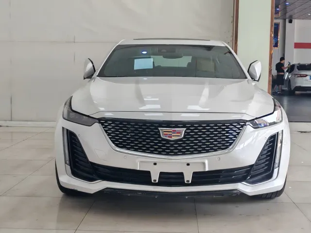 Cadillac CT5 — Фото автомобиля 2