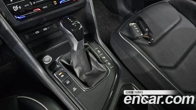 Volkswagen Tiguan — Фото автомобиля 9