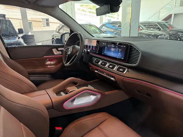 Mercedes-Benz GLE-Class — Фото автомобиля 9