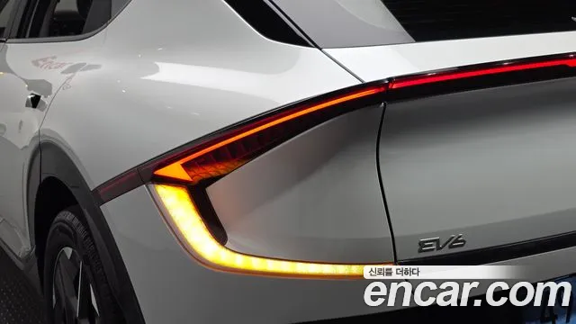Kia EV6 — Фото автомобиля 8