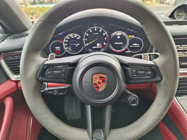 Porsche Panamera — Фото автомобиля 9