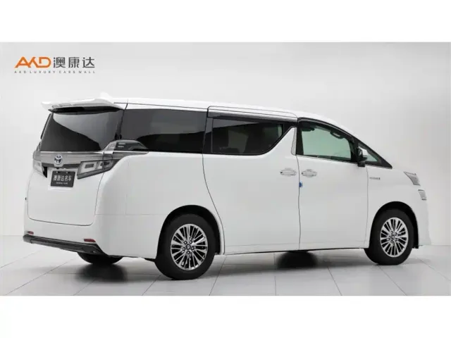 Toyota Vellfire — Фото автомобиля 3