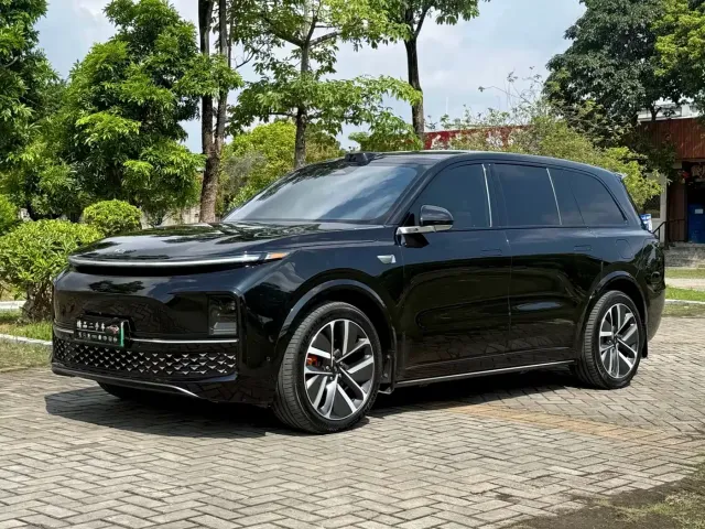 Фотография автомобиля — Li Auto L9