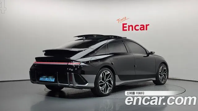 Hyundai Ioniq 6 — Фото автомобиля 2