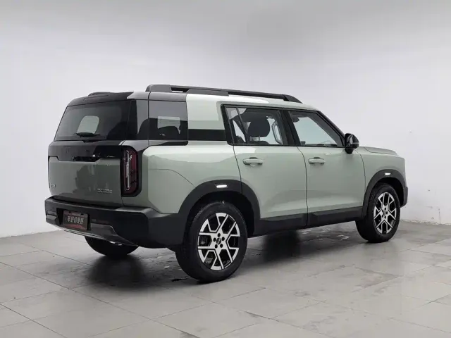 BAIC BJ30 — Фото автомобиля 2