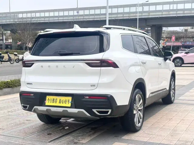 Geely Haoyue — Фото автомобиля 6
