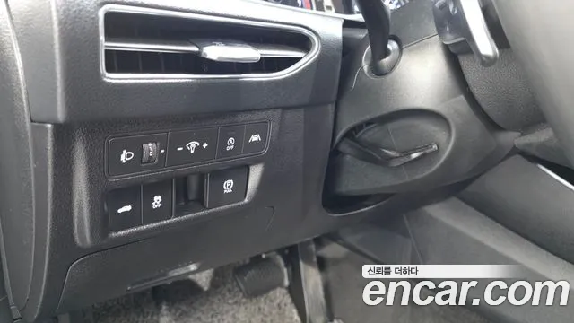 Hyundai Sonata — Фото автомобиля 29