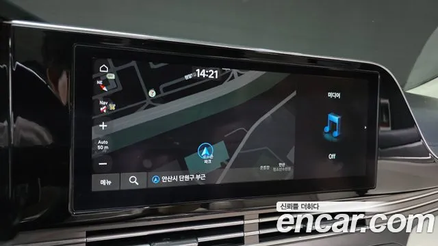 Hyundai Grandeur Grandeur (New) Hybrid — Фото автомобиля 25