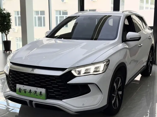 Фотография автомобиля — BYD Song Pro