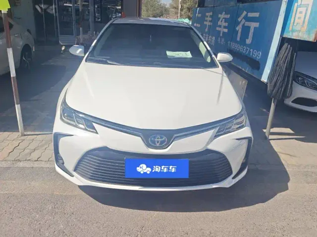 Toyota Corolla — Фото автомобиля 2