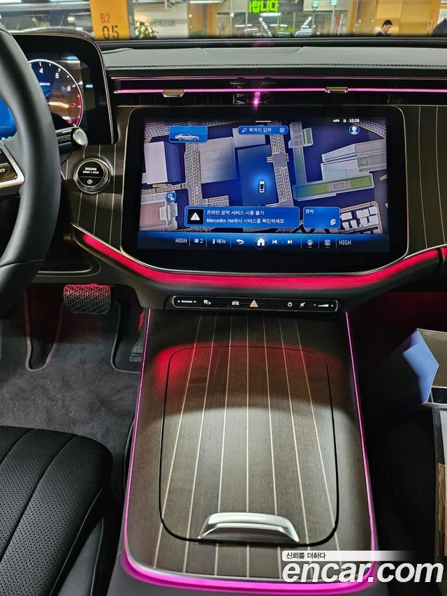 Mercedes-Benz E-Class E-класс W214 E300 4MATIC Exclusive — Фото автомобиля 13