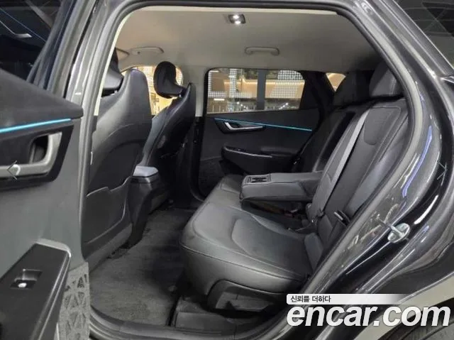 Kia EV6 — Фото автомобиля 10