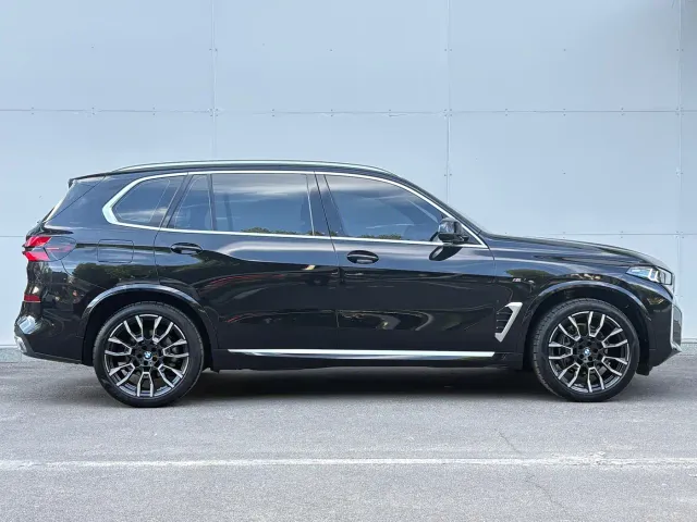 BMW X5 — Фото автомобиля 8