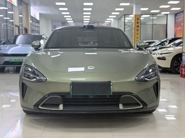 Xiaomi SU7 — Фото автомобиля 2