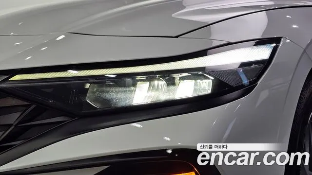 Hyundai Avante CN7 — Фото автомобиля 7