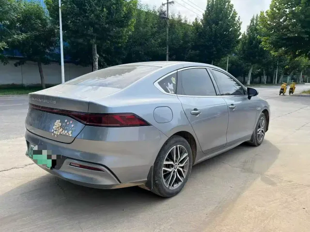 BYD Qin PLUS — Фото автомобиля 9