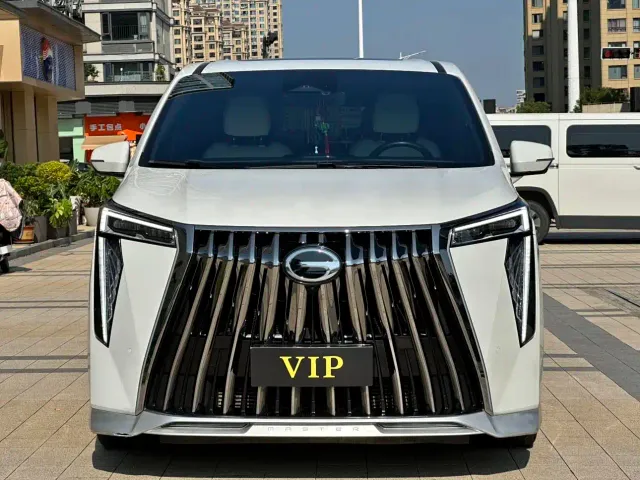 GAC Trumpchi M8 — Фото автомобиля 2