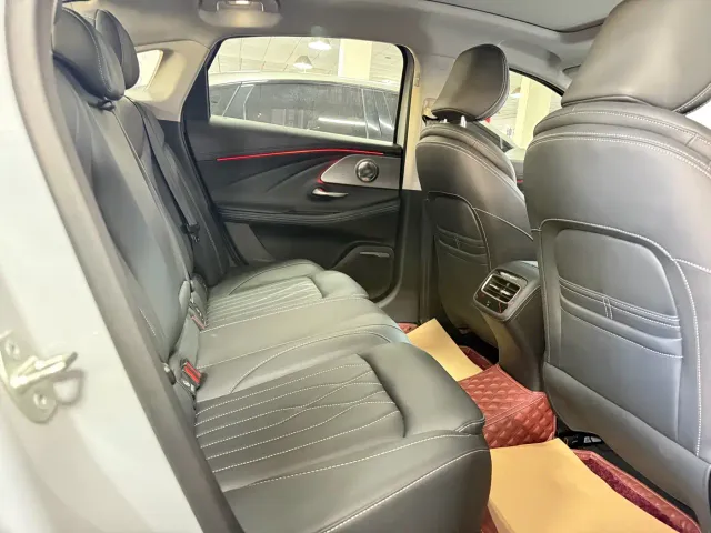Chery Arrizo 8 — Фото автомобиля 16
