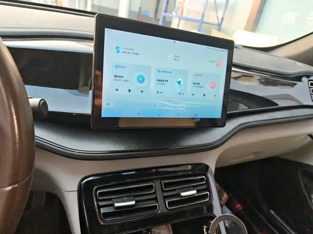 BYD Qin PLUS — Фото автомобиля 9