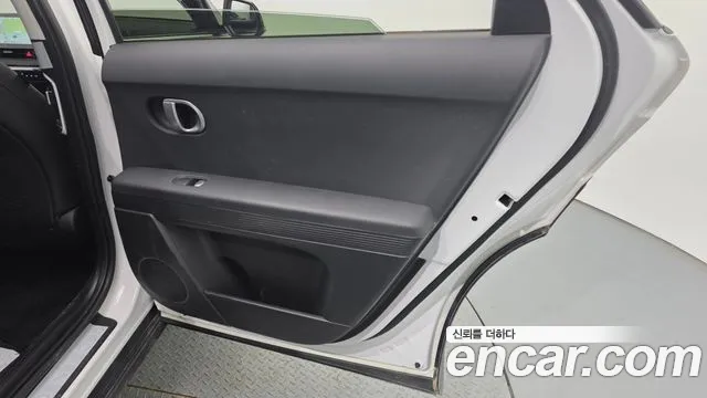 Hyundai Ioniq 5 — Фото автомобиля 14