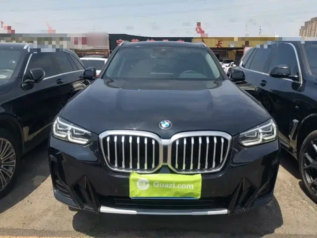 BMW X3 — Фото автомобиля 2
