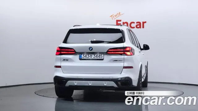 BMW X5 — Фото автомобиля 4