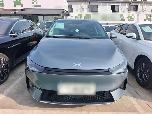 Xpeng P5 — Фото автомобиля 2