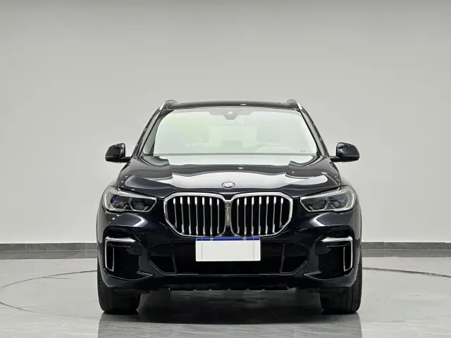 BMW X5 — Фото автомобиля 3
