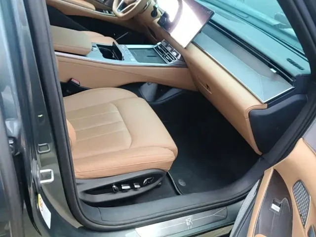 BYD Han L — Фото автомобиля 24