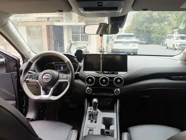 Nissan Sylphy — Фото автомобиля 12