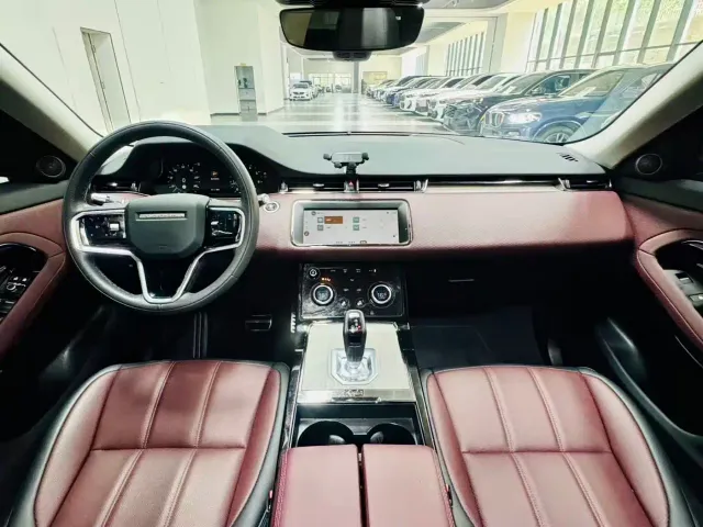 Land Rover Range Rover Evoque — Фото автомобиля 6