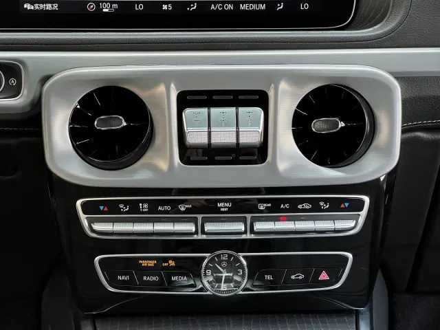 Mercedes-Benz G-Class — Фото автомобиля 19